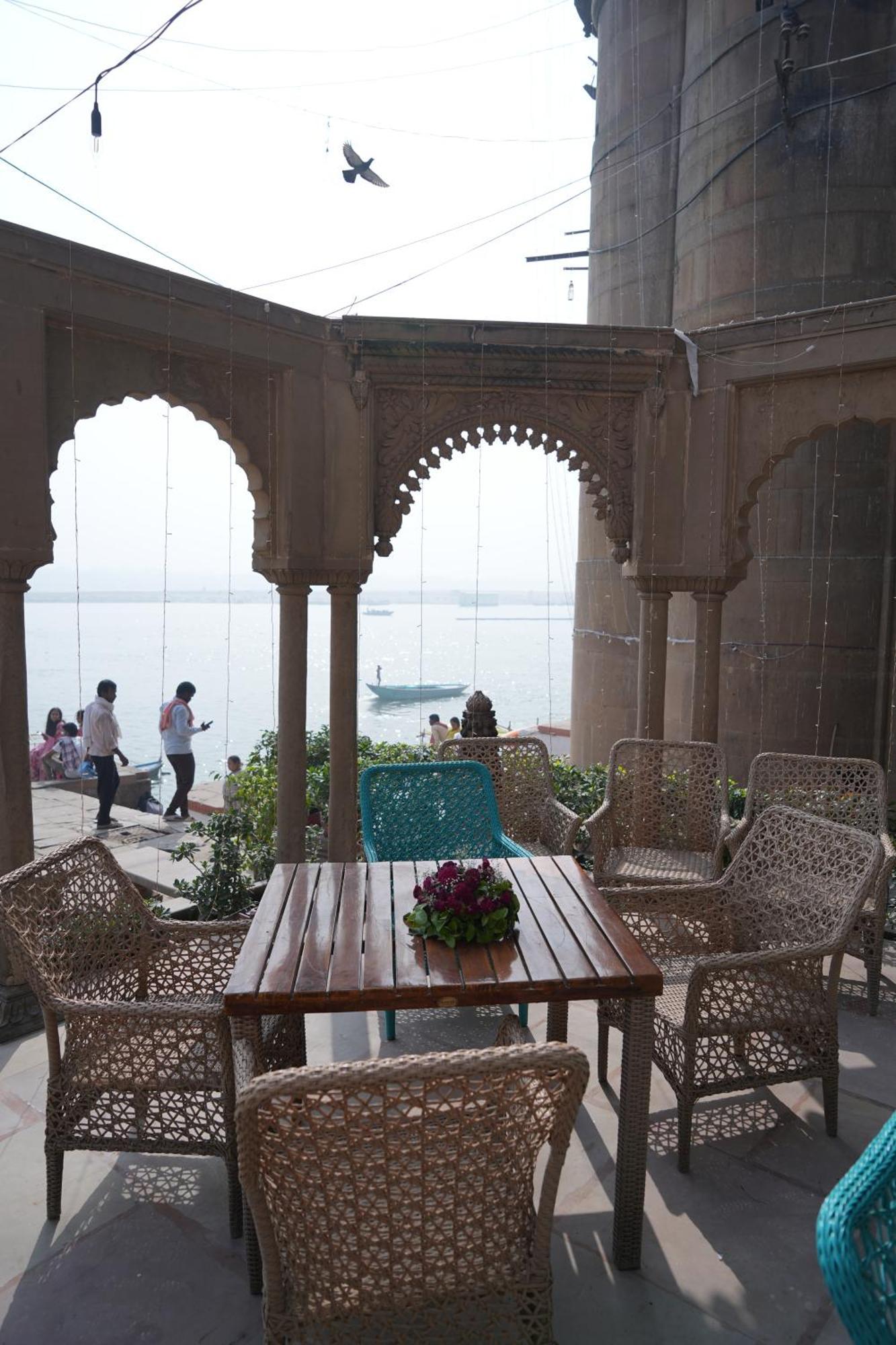 Guleria Kothi At Ganges Hotel Varanasi Luaran gambar