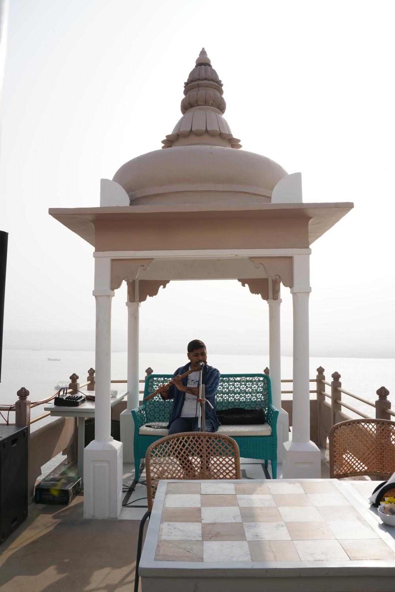 Guleria Kothi At Ganges Hotel Varanasi Luaran gambar