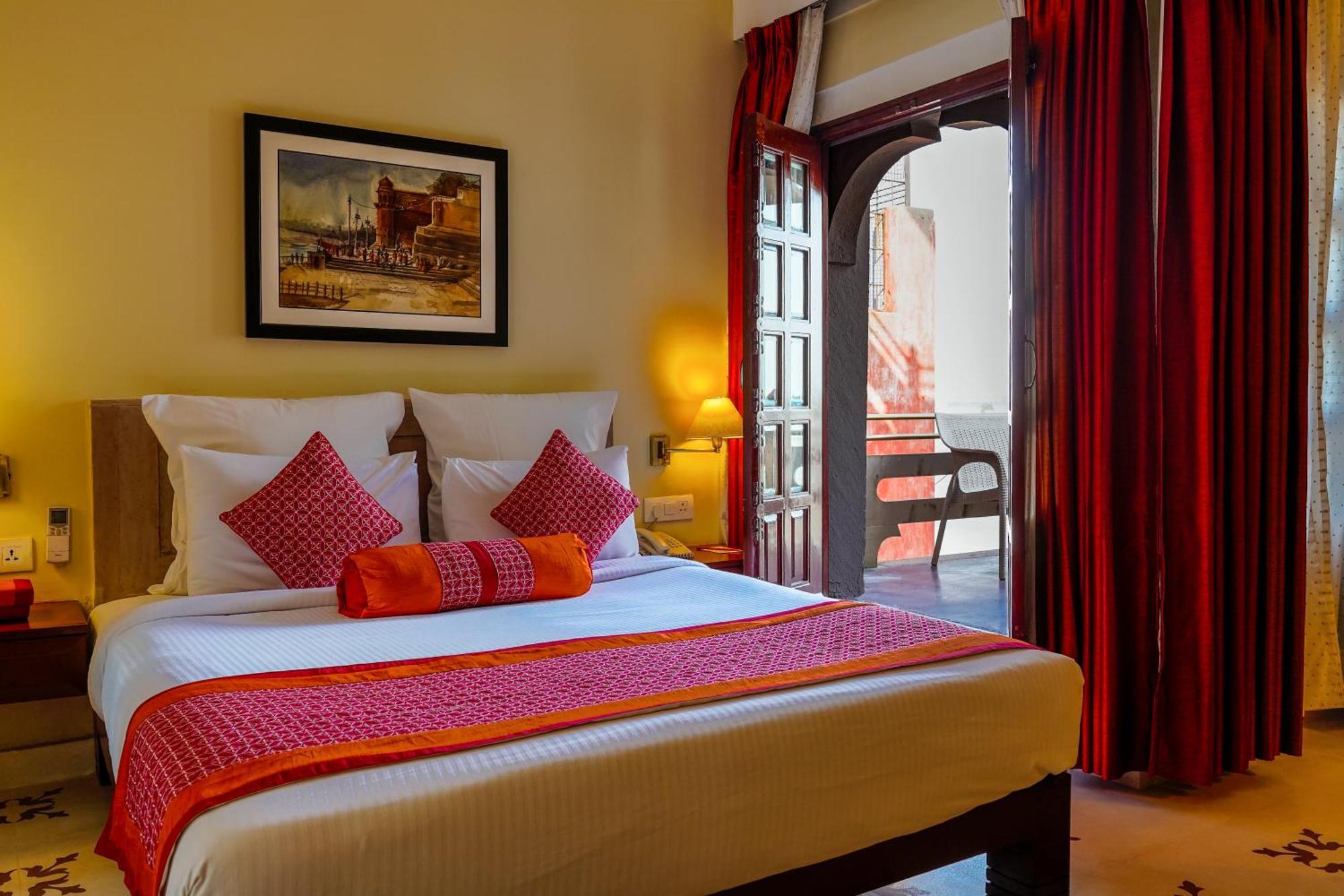 Guleria Kothi At Ganges Hotel Varanasi Luaran gambar
