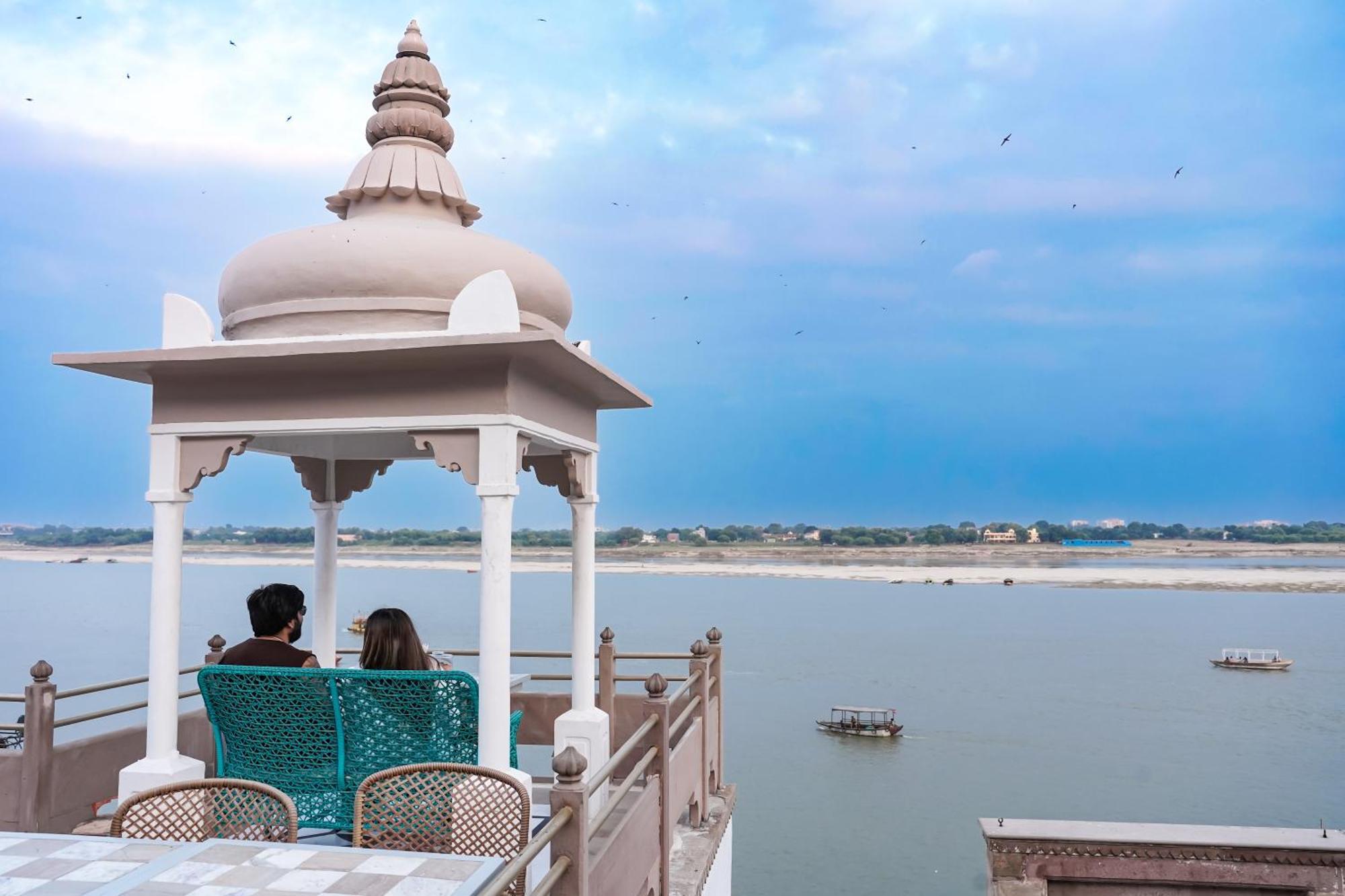 Guleria Kothi At Ganges Hotel Varanasi Luaran gambar