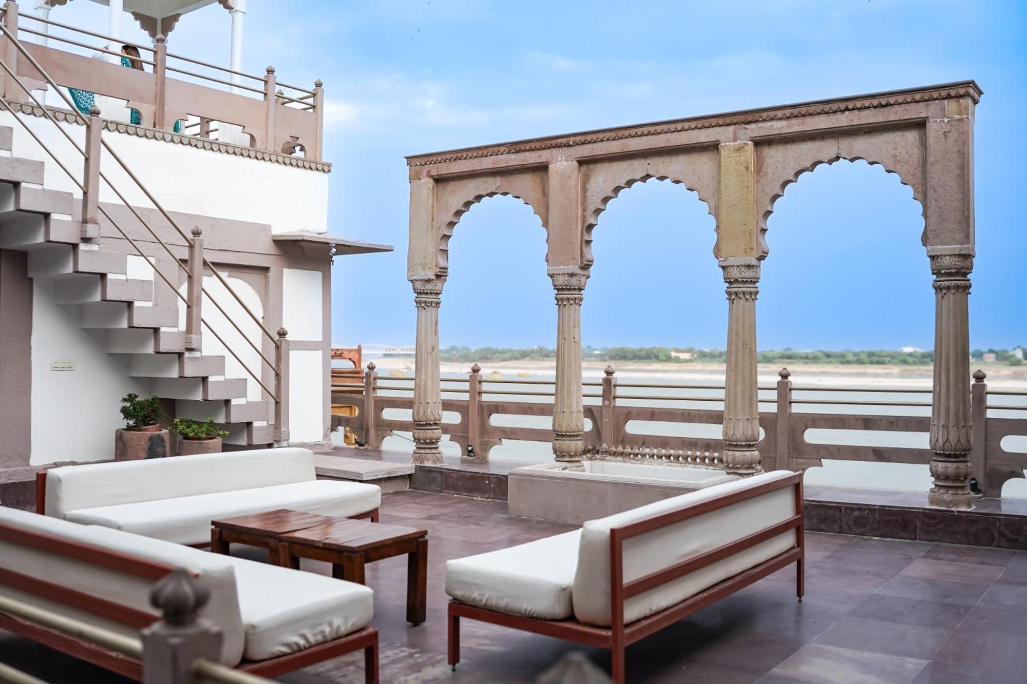 Guleria Kothi At Ganges Hotel Varanasi Luaran gambar